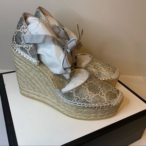 GUCCI metallic silver heritage GG logo wedge espadrilles | 39